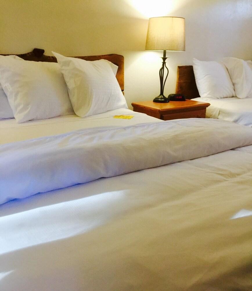 TimberLodge Inn Pinetop-Lakeside Bagian luar foto