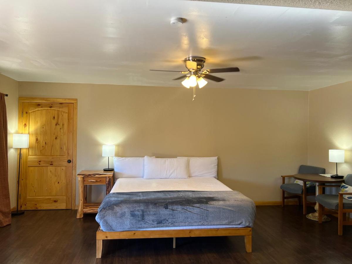 TimberLodge Inn Pinetop-Lakeside Bagian luar foto