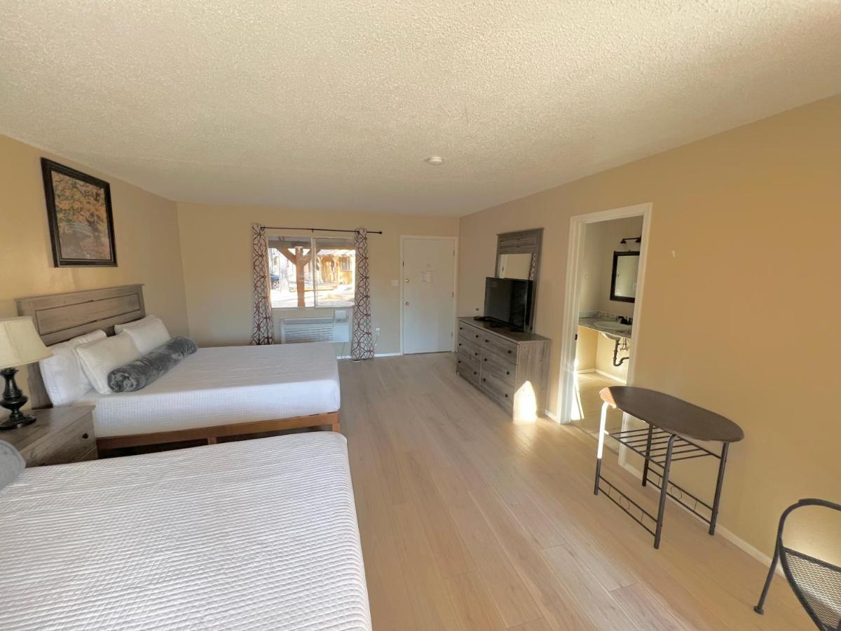 TimberLodge Inn Pinetop-Lakeside Bagian luar foto