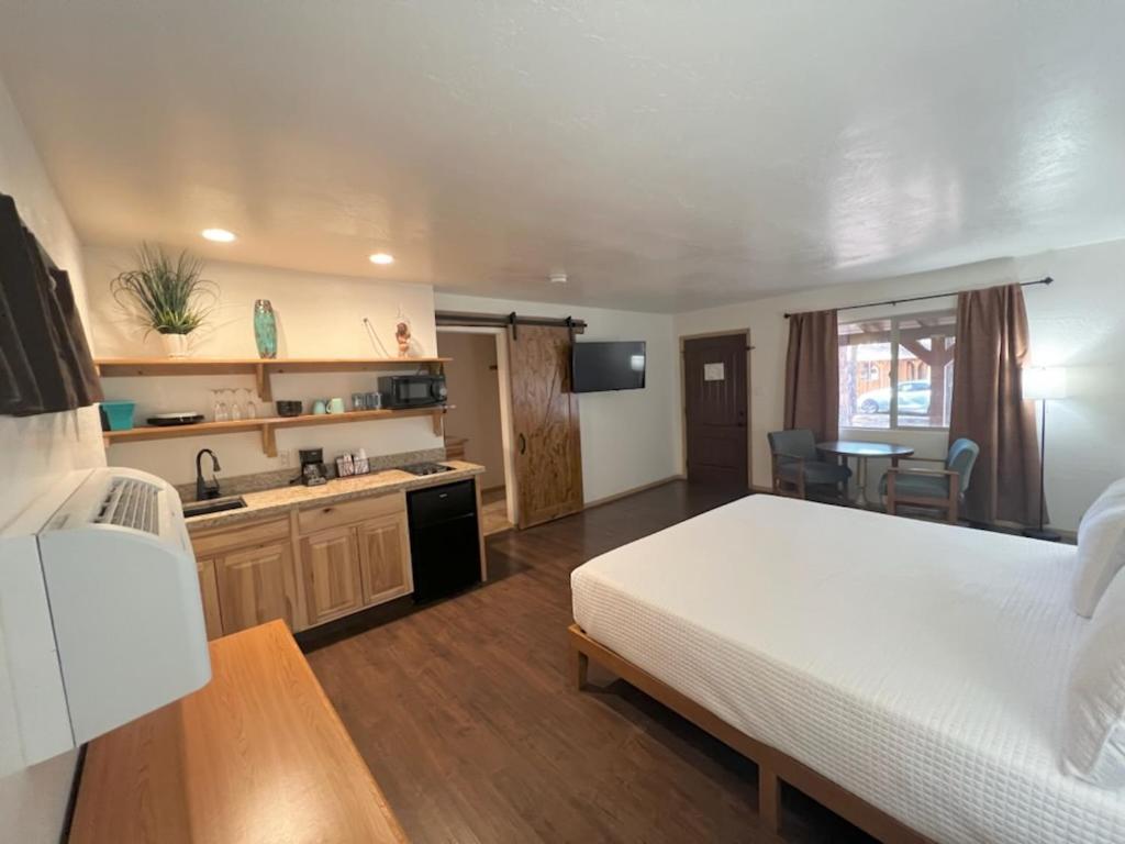 TimberLodge Inn Pinetop-Lakeside Bagian luar foto
